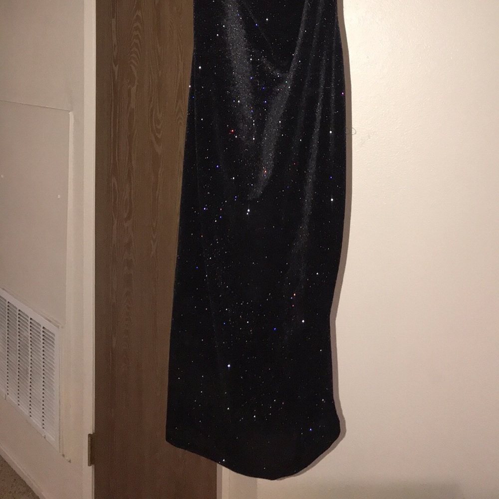 Bodycon - Picture 3 of 3